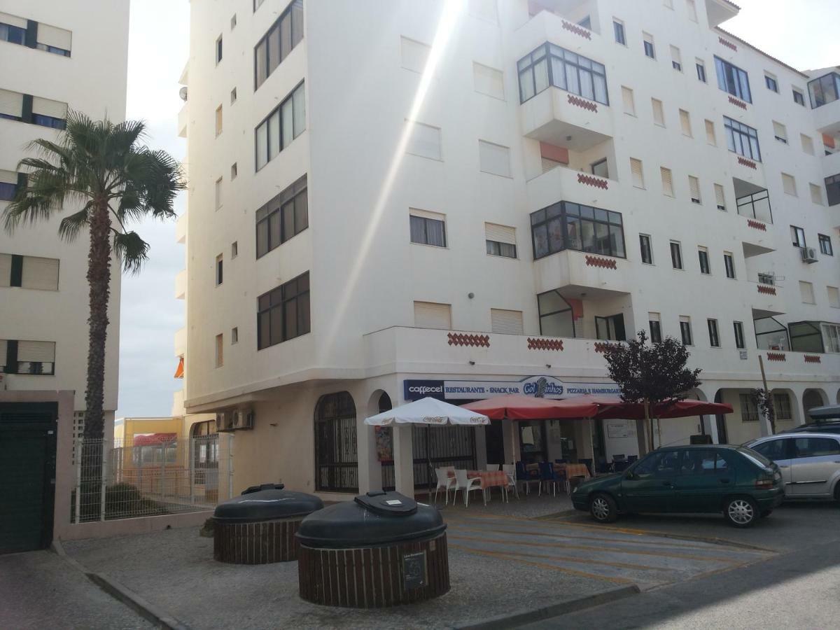 Regueiro Quarteira Beach Apartment Exterior photo