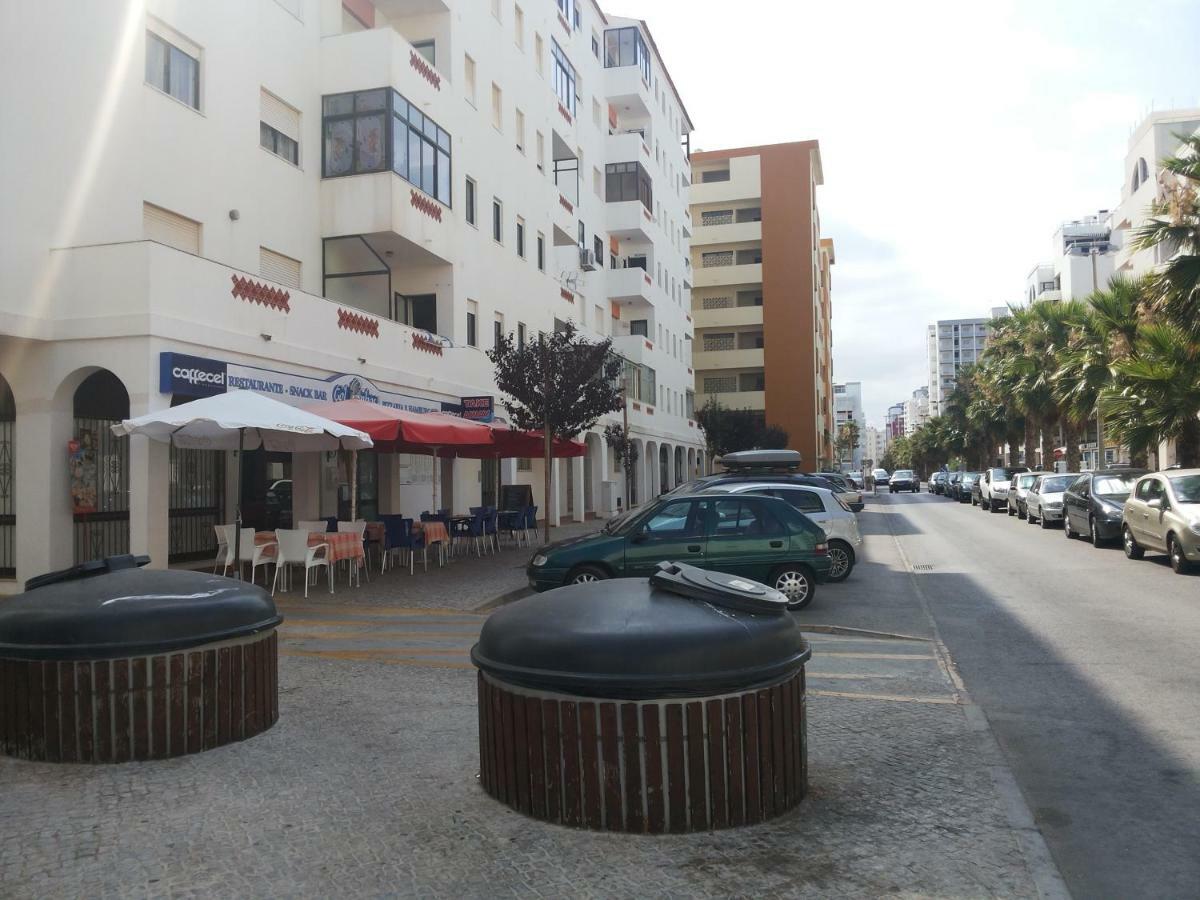 Regueiro Quarteira Beach Apartment Exterior photo